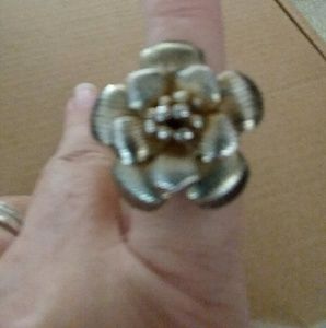 Flower ring